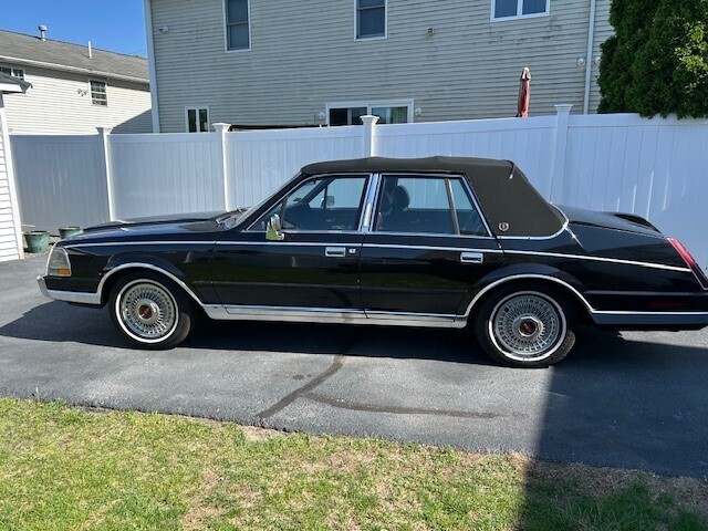 1987 Lincoln Continental - photo 3