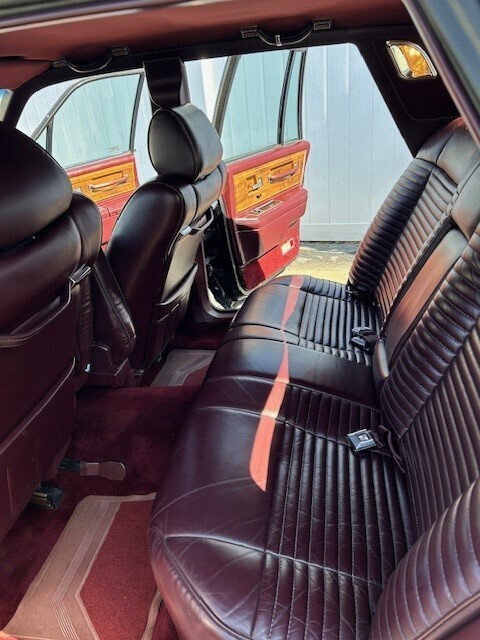 1987 Lincoln Continental - photo 8