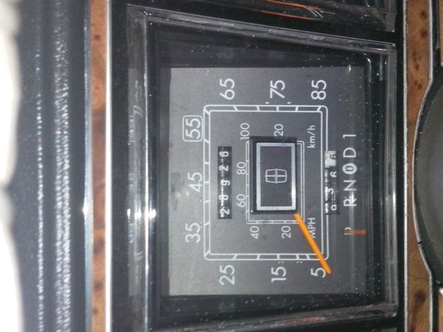 1987 Lincoln Town Car - photo 4