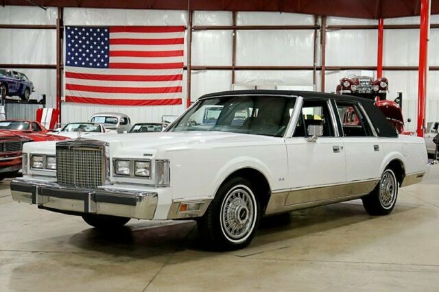 1987 Lincoln Town Car 99012 Miles White Sedan 5.0L V8 Automatic 1987 Lincoln Town Car --