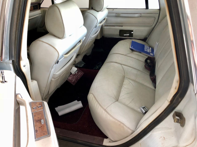 1987 Lincoln Town Car Signature - photo 5