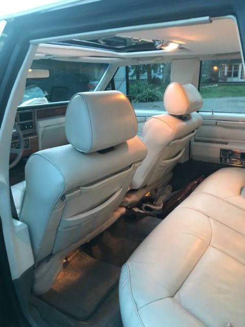 1987 Lincoln Town Car Signature - photo 8
