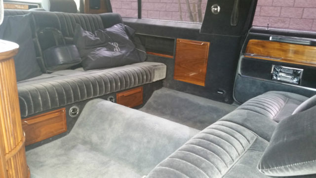 1987 Lincoln Town Car - photo 4