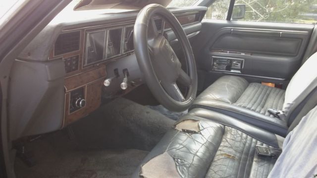 1987 Lincoln Town Car Leather - photo 5