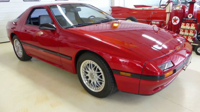 1987 Mazda RX-7 62495 Miles Burgundy/Maroon Hatchback R2 1.3L Manual 5-Speed 1987 Mazda RX-7 --