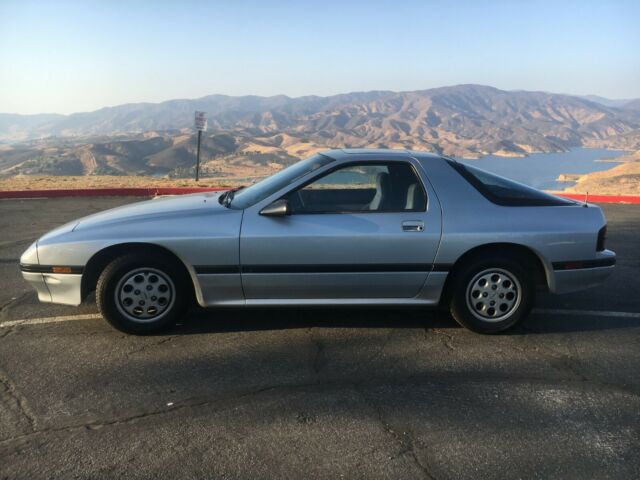 1987 Mazda RX-7 Non-Turbo 1987 Mazda RX-7