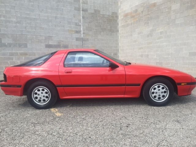 1987 Mazda RX7 for sale with only 28,718 miles! One owner! 1987 Mazda RX-7