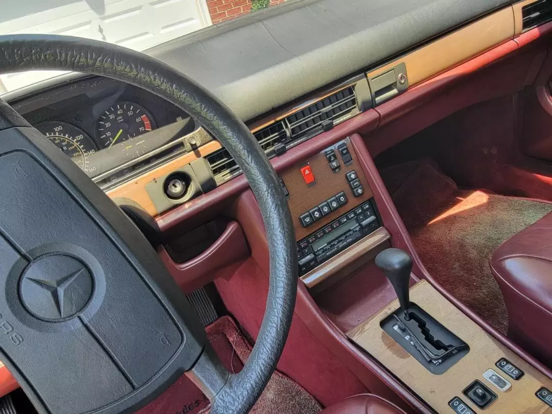 1987 Mercedes-Benz 400-Series - photo 3
