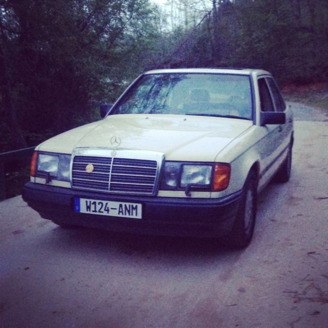 1987 Mercedes-Benz 300-Series - photo 2