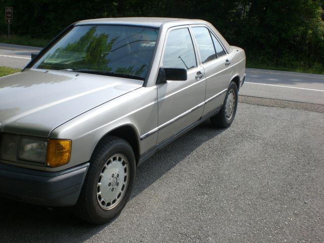 1987 mercedes 190 D 1987 Mercedes-Benz 190-Series TURBO DIESEL
