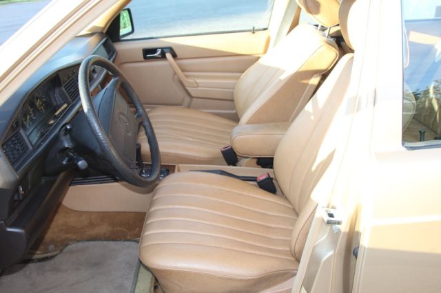 1987 Mercedes-Benz 190-Series - photo 7