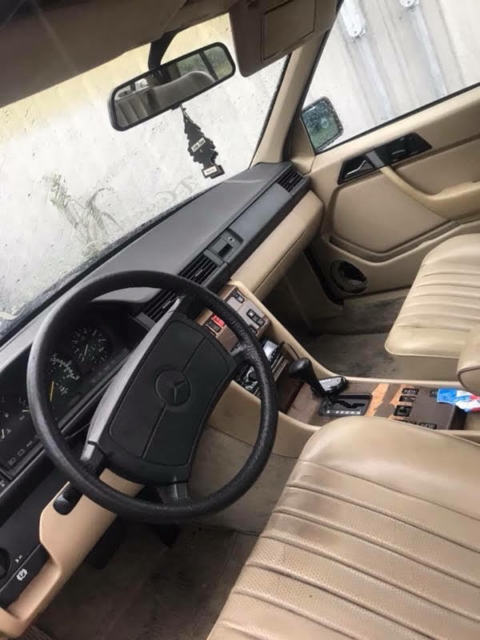 1987 Mercedes-Benz 300-Series - photo 2