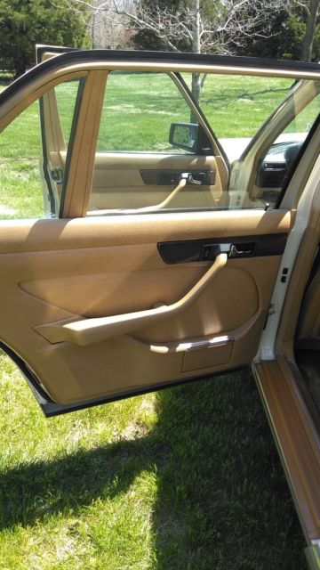 1987 Mercedes-Benz 300-Series 300 SDL - photo 9