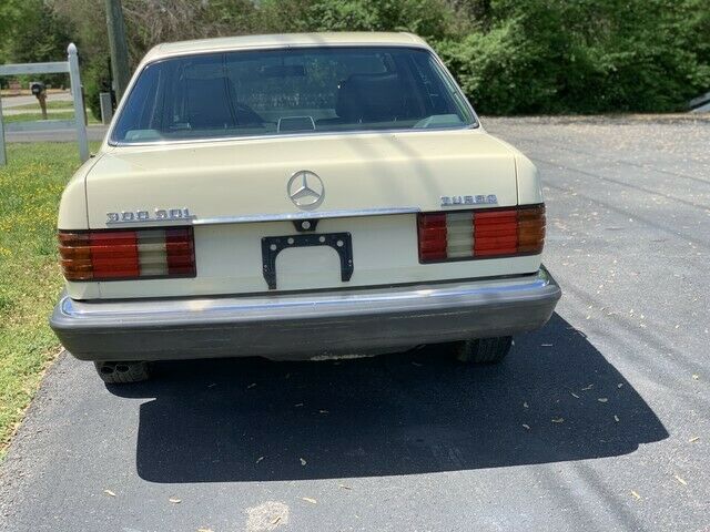 1987 Mercedes-Benz 300-Series - photo 6