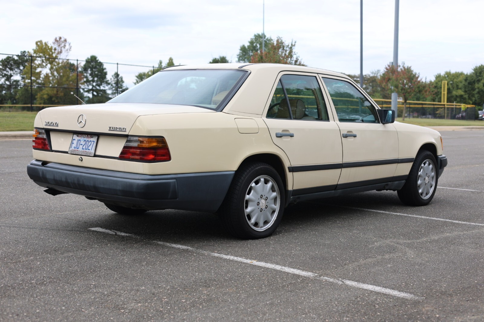 1987 Mercedes-Benz 300-Series - photo 5