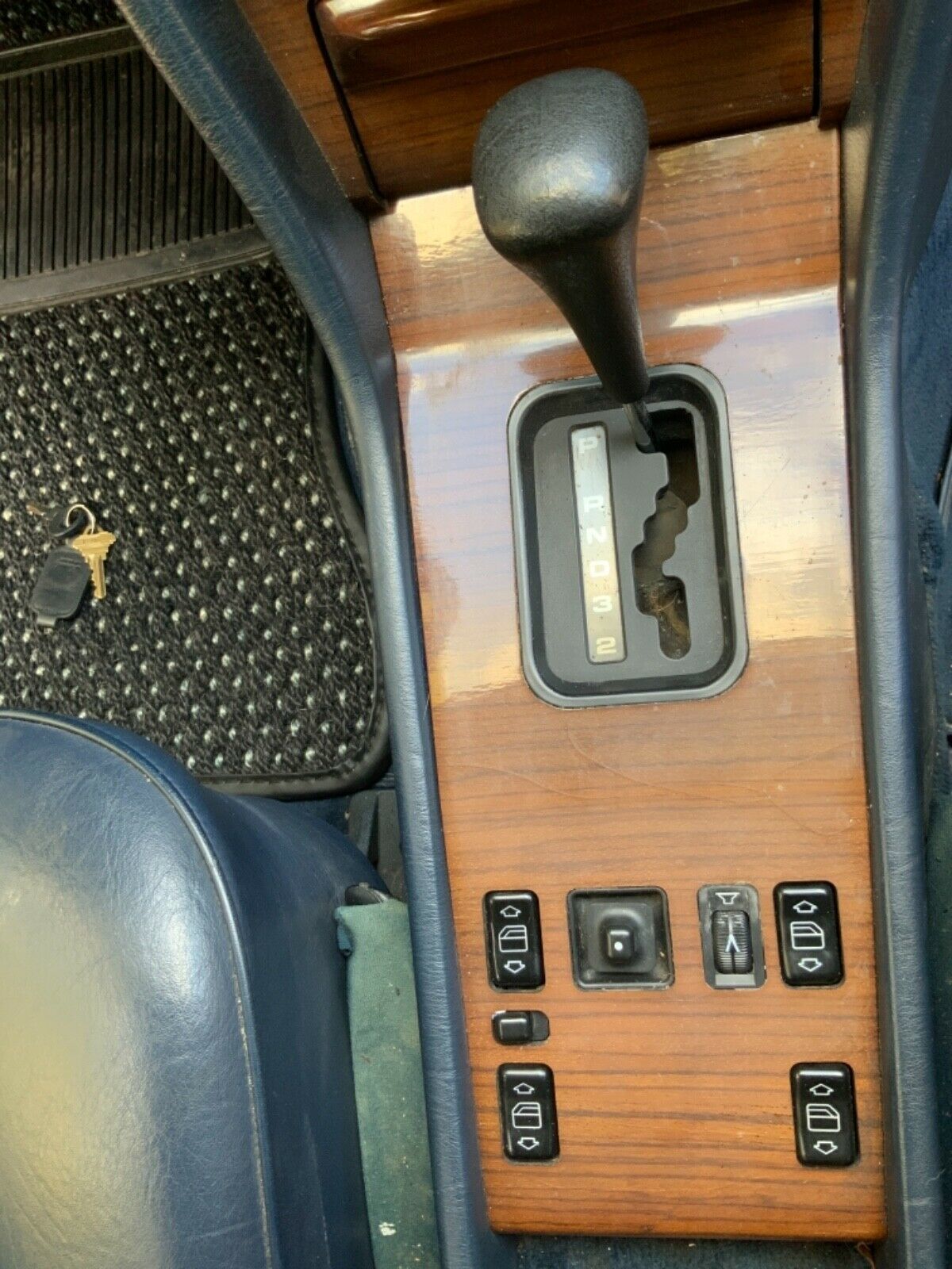 1987 Mercedes-Benz 300-Series - photo 9