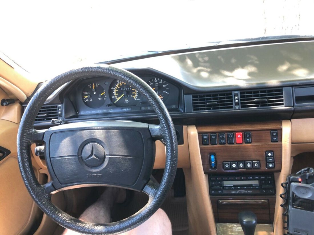 1987 Mercedes-Benz 300-Series TDT - photo 11