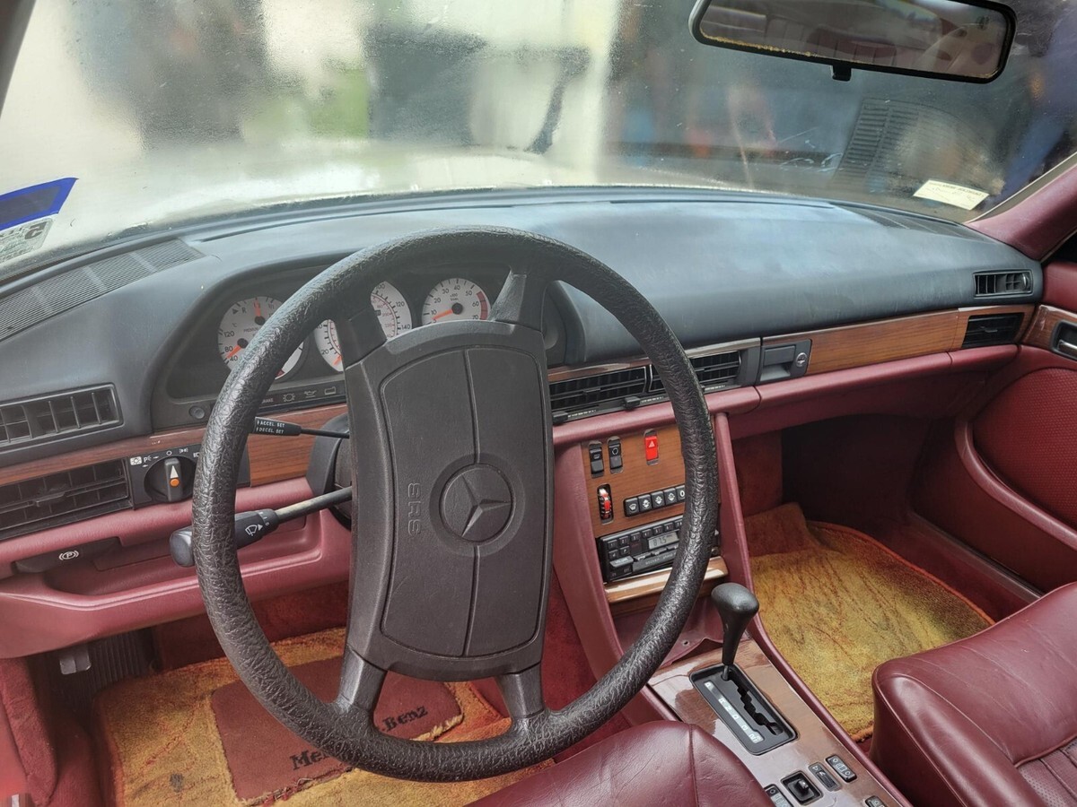 1987 Mercedes-Benz 400-Series - photo 12