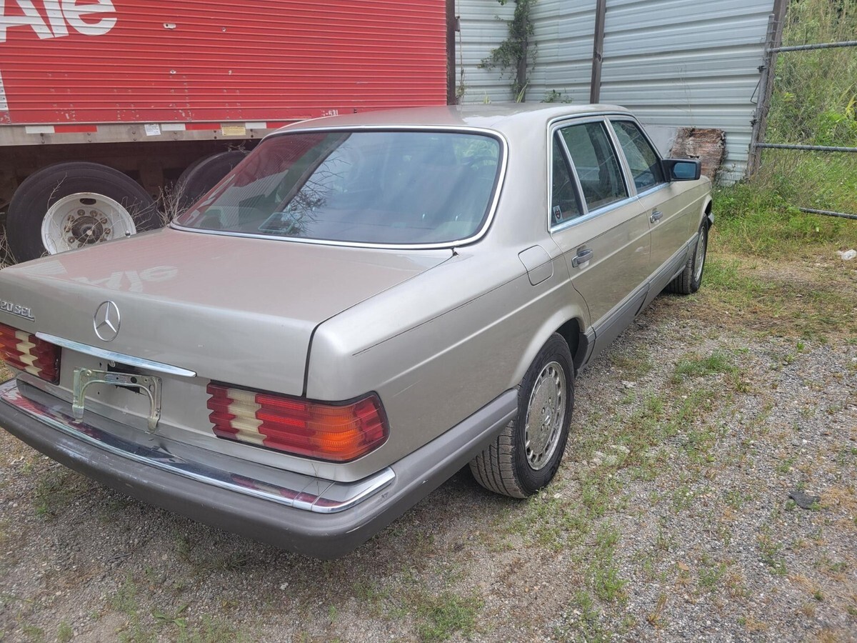 1987 Mercedes-Benz 400-Series - photo 5