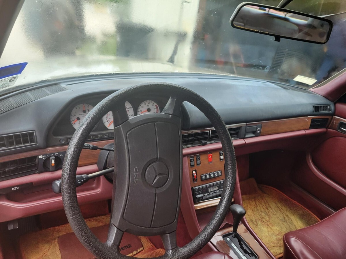 1987 Mercedes-Benz 400-Series - photo 8
