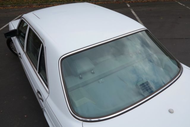 1987 Mercedes-Benz 500-Series 560SEL - photo 10