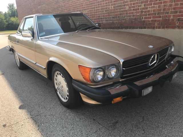 1987 Mercedes-Benz SL-Class 560SL Roadster - photo 11