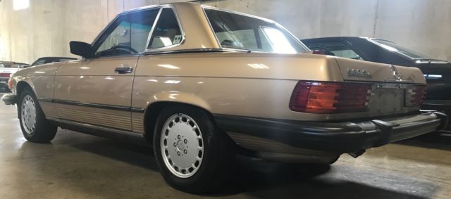 1987 Mercedes-Benz SL-Class 560SL Roadster - photo 6