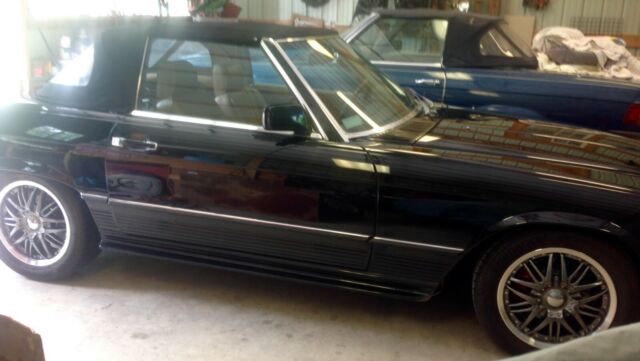 1987 Mercedes-Benz SL-Class 560SL R107 Roadster Convertible - photo 8