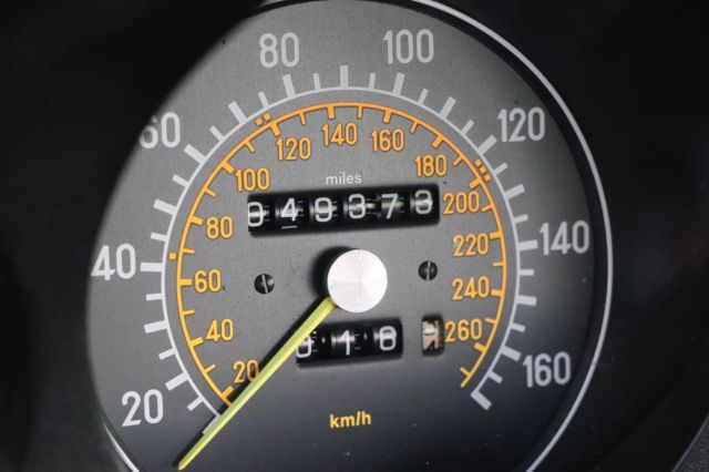 1987 Mercedes-Benz SL-Class 560SL Roadster Triple Black 49k Miles - photo 12