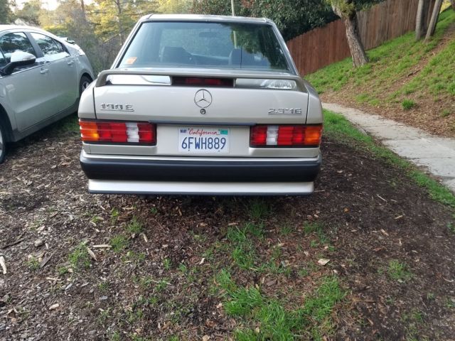 1987 Mercedes-Benz 190-Series 2.3-16 - photo 4