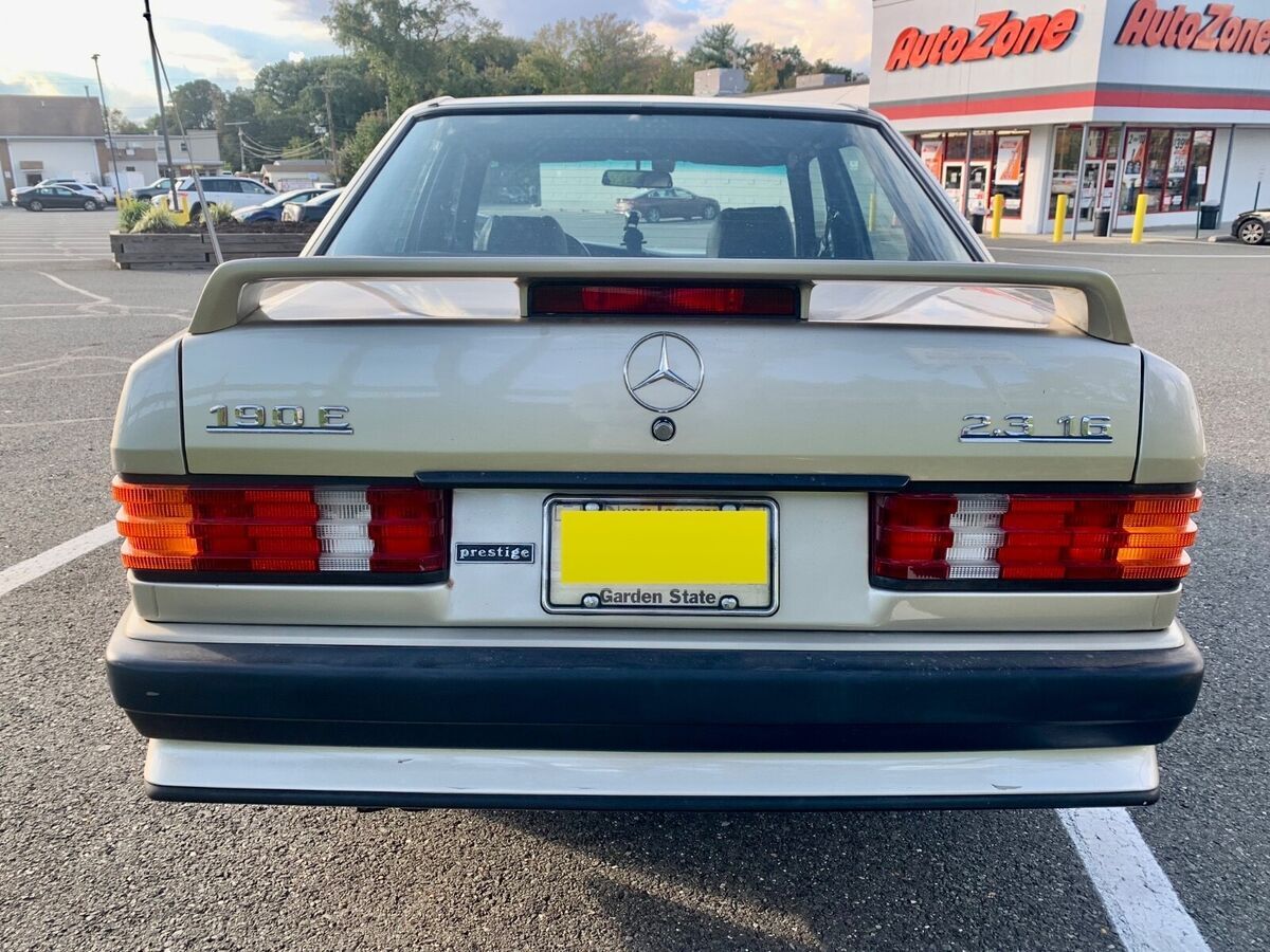 1987 Mercedes-Benz 190-Series - photo 5