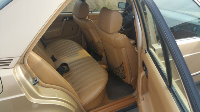 1987 Mercedes-Benz 190-Series - photo 6