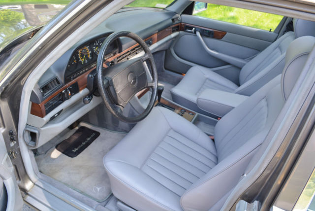 1987 Mercedes-Benz 300-Series - photo 2
