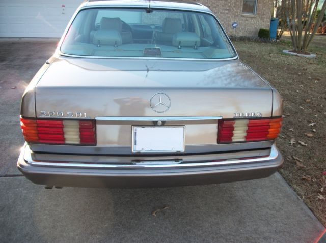 1987 Mercedes-Benz 300-Series 300 SDL Turbo-Diesel - photo 4