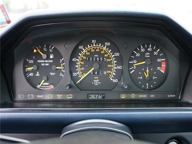 1987 Mercedes-Benz 300-Series 300E - photo 4