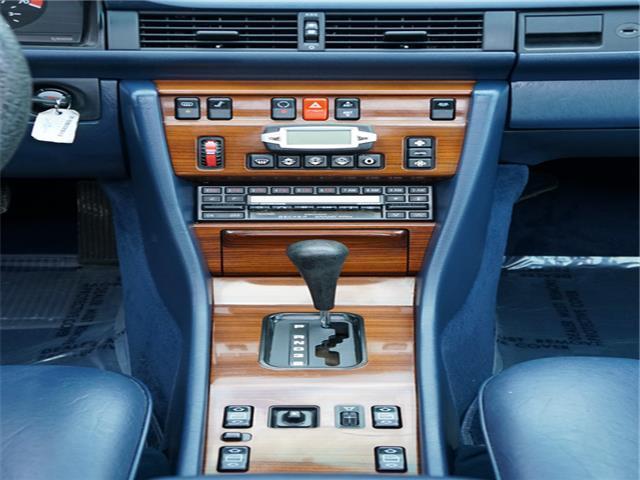 1987 Mercedes-Benz 300-Series 300E - photo 5