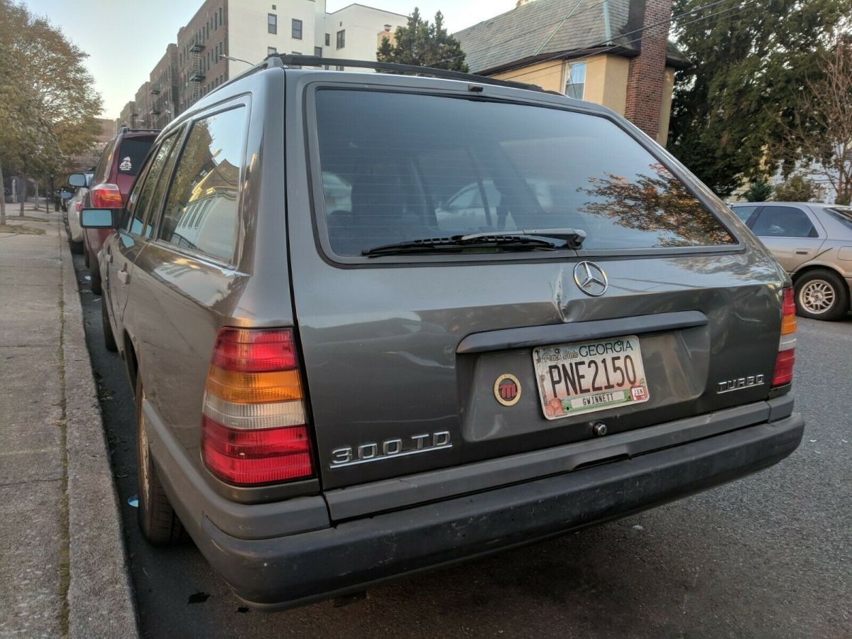 1987 Mercedes-Benz 300-Series - photo 3