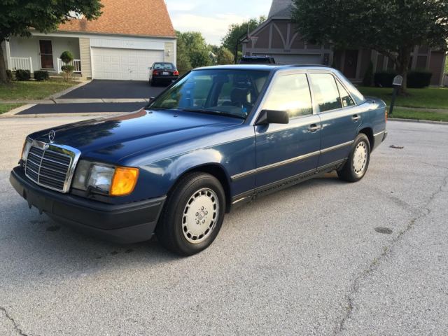 1987 Mercedes-Benz 300D 1 Owner Impeccable Condition 39k miles 1987 Mercedes-Benz 300-Series