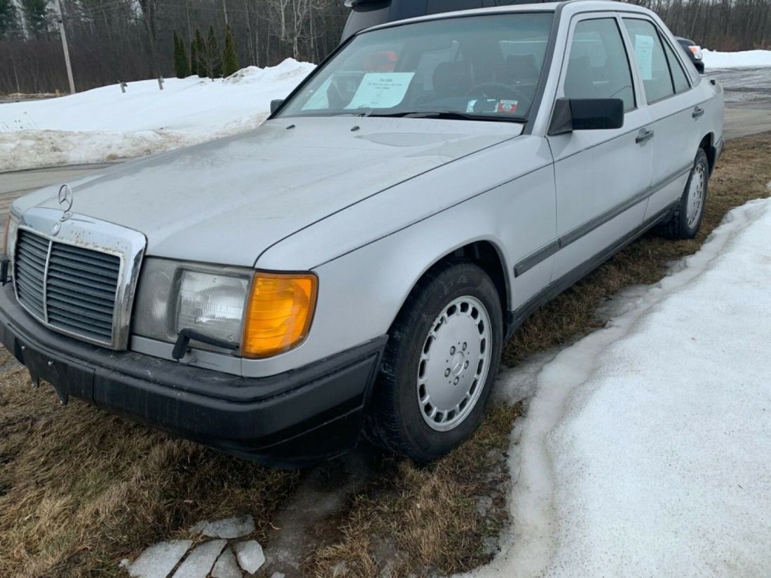1987 Mercedes-Benz 300D Sedan Grey RWD Automatic DT 1987 Mercedes-Benz 300D DT