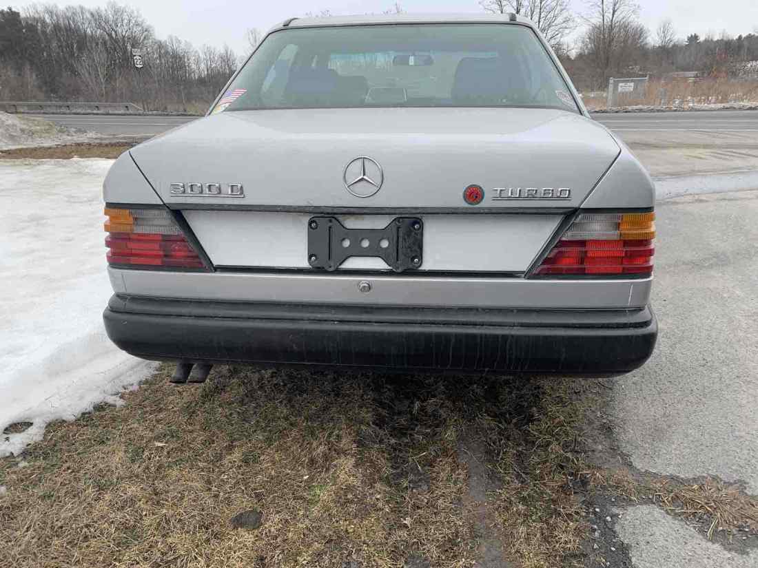 1987 Mercedes-Benz 300D DT - photo 4