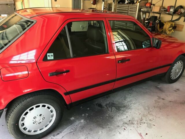 1987 Mercedes-Benz 300-Series 300D Turbo Diesel 6-cylinder NO RESERVE AUCTION - photo 3