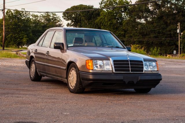 1987 Mercedes-Benz 300-Series - photo 6