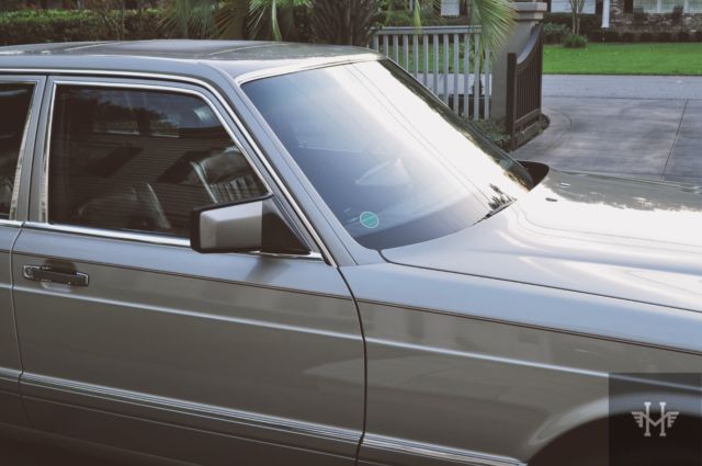 1987 Mercedes-Benz 300-Series - photo 10