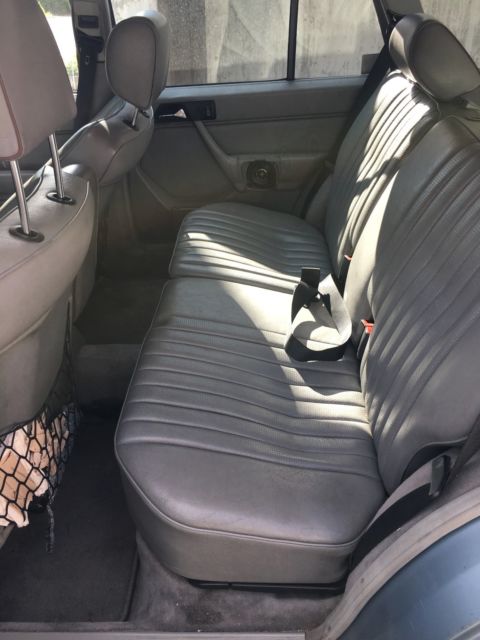 1987 Mercedes-Benz 300-Series - photo 12