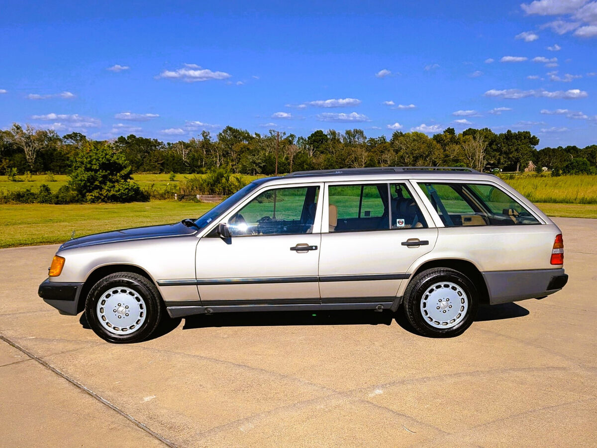 1987 Mercedes-Benz 300-Series - photo 2
