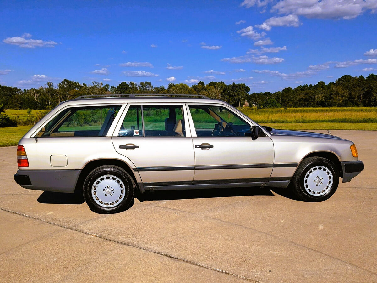 1987 Mercedes-Benz 300-Series - photo 6