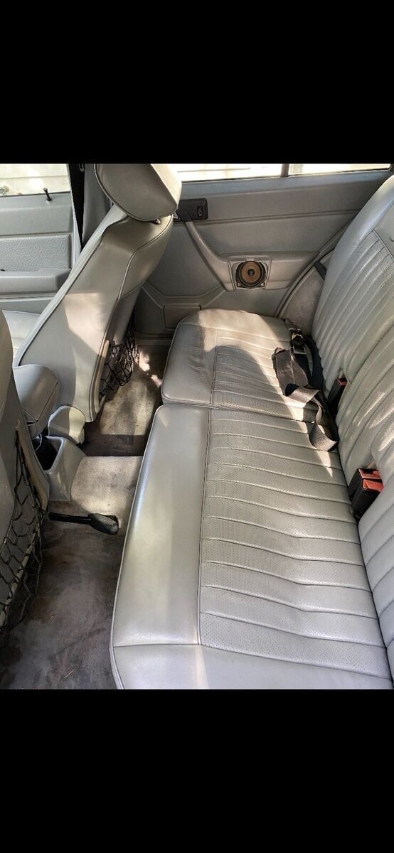 1987 Mercedes-Benz 300-Series TDT - photo 8