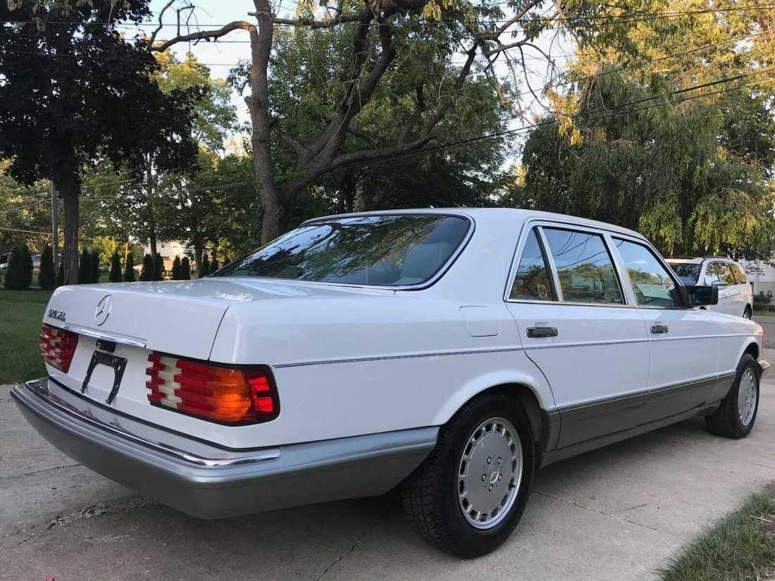 1987 Mercedes-Benz 400-Series - photo 10