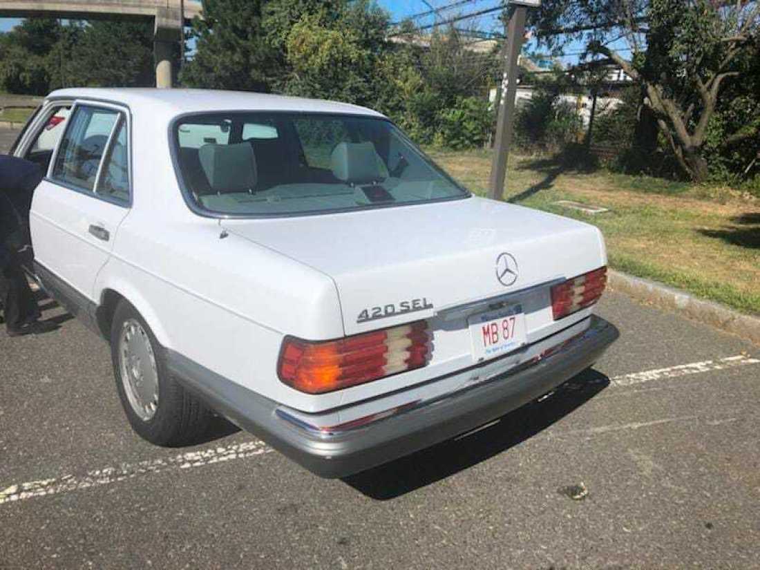 1987 Mercedes-Benz 400-Series - photo 7