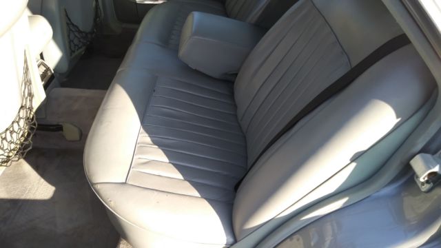 1987 Mercedes-Benz 400-Series - photo 7
